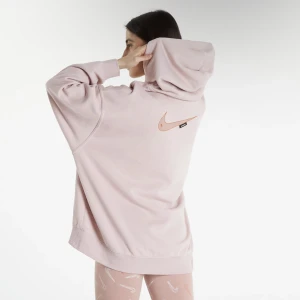 Nike hoodie  - Oversized hoodie från Nike  Använd enstaka gång  Nypris 999 kr 