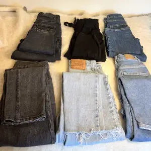 Superfina jeans i fint skick!! Passar ca 150-160 cl, strl 34,36,xs.   Pris mellan 80-300 kr. För respektive byxa fråga om pris.