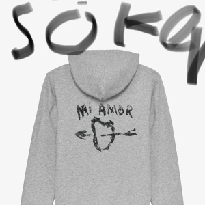 Söker en mi amor Hoodie - Hej. Jag letar efter en mi amor hoodie i stolek m du har en skicka ett SMS till mig.❤️ i grå eller blå 
