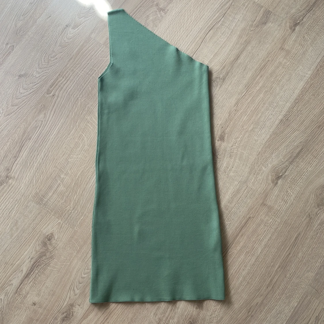 Grön miniklänning - 90