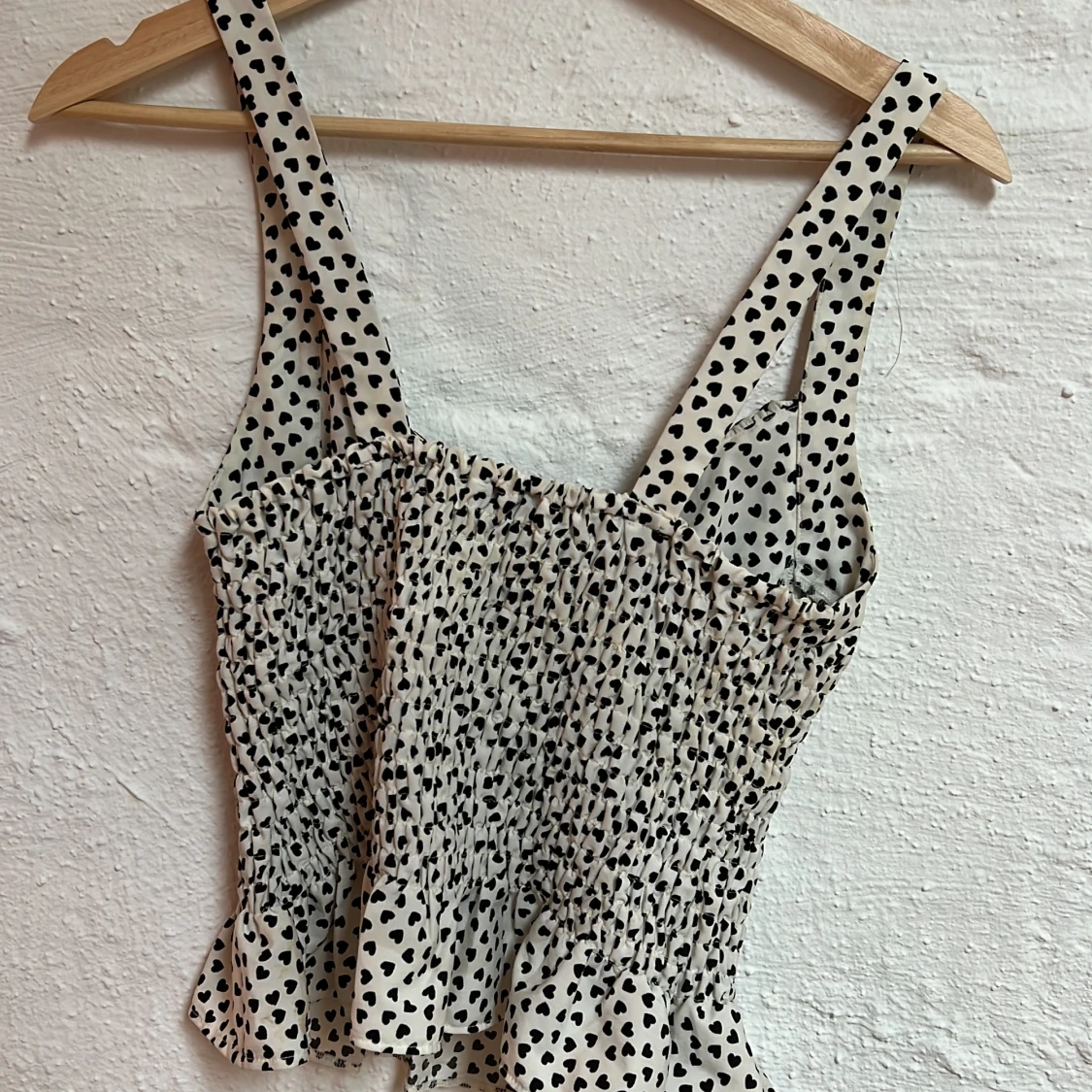 Hjärtmönstrad topp - 91