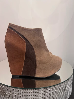 Boots  - Superfina boots 