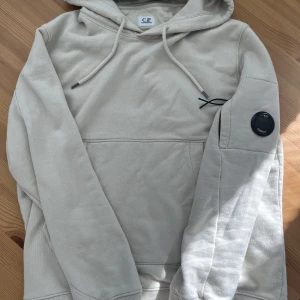 Cp company hoodie  - Står ej för frakten 