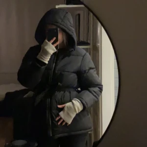 Jacka - En fin vinterjacka som användes förra vintern!