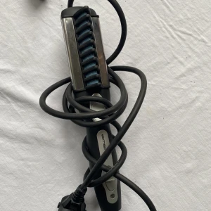 Plattång - En plattångsborste. Oanvänd