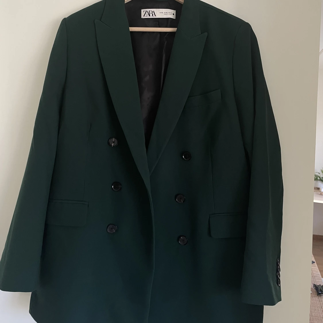 Mörkgrönt set från Zara  - 90