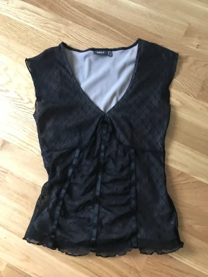 söt topp - fin topp i storlek S💗