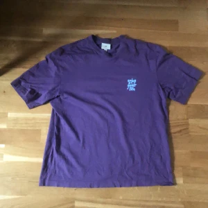 H&M T-shirts - 3 t-shirts från hm | alla bra skick | 75kr per eller 200kr för alla 👕| alla är i storlek M herr 