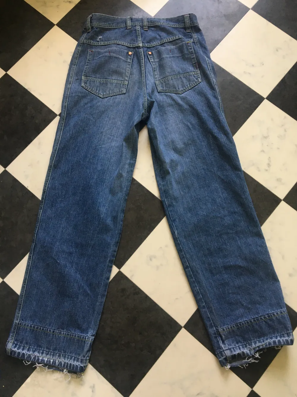 Baggy jeans från ICI. Cond 8/10, storlek 32w 32l.  Kan mötas upp på Södermalm! . Jeans & Byxor.