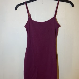 Klänning  - Fint skick 