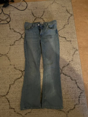 Low waist - Använd nån gång, i bra skick 