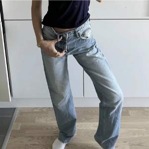 Jeans från zara, ny skick!