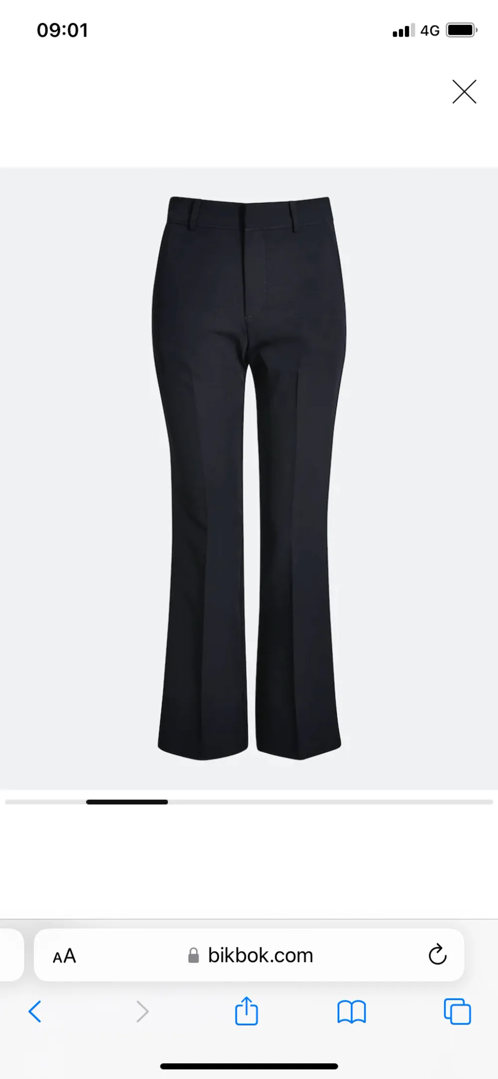 Svarta kostymbyxor från bikbok i modellen vilma. Som nya. Köpta för 499kr.. Jeans & Byxor.