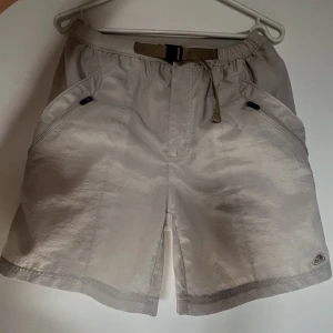 Nike ACG shorts - Säljer Nike ACG shorts!   Storlek M men passar mer S.