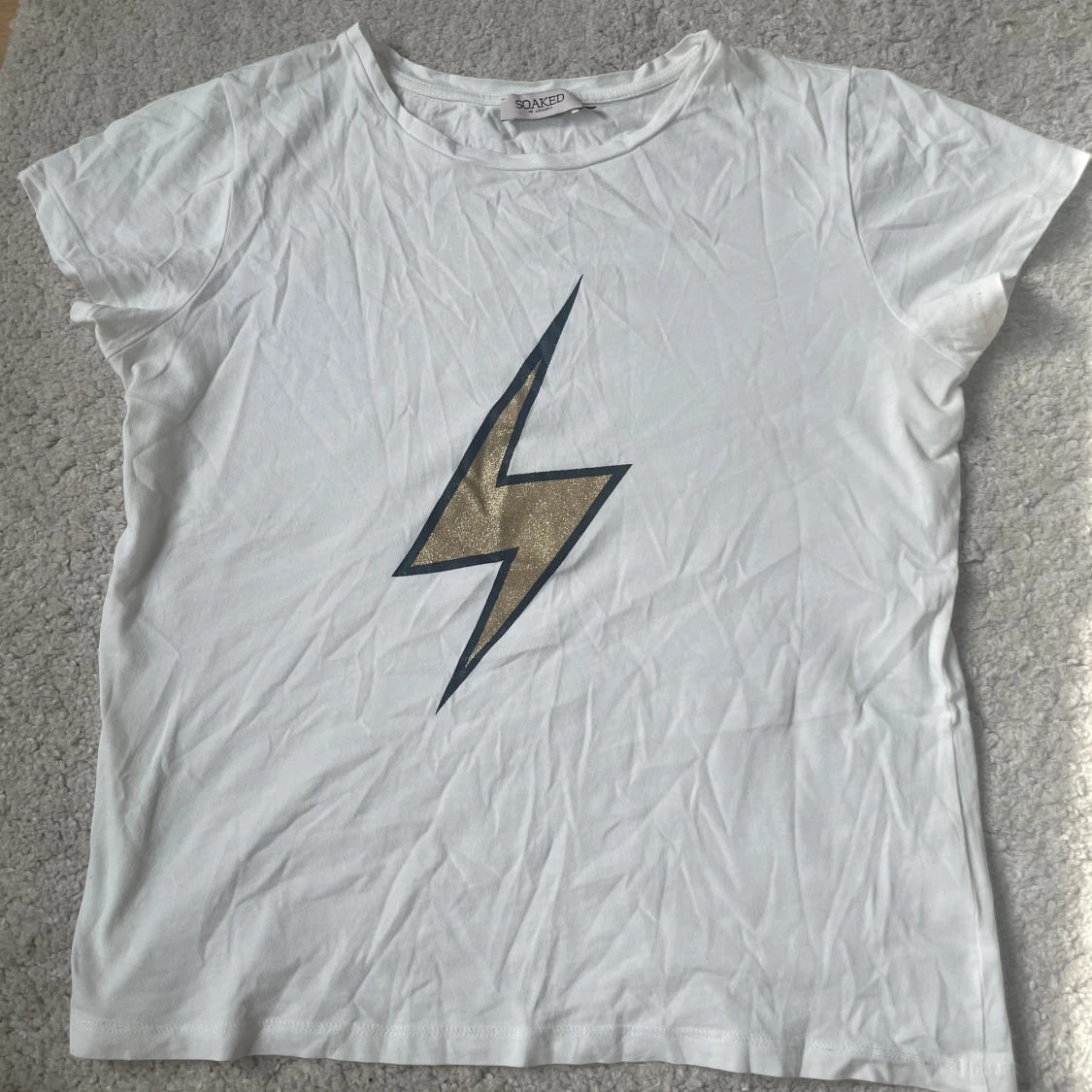 Jättesnygg tshirt från soaked 