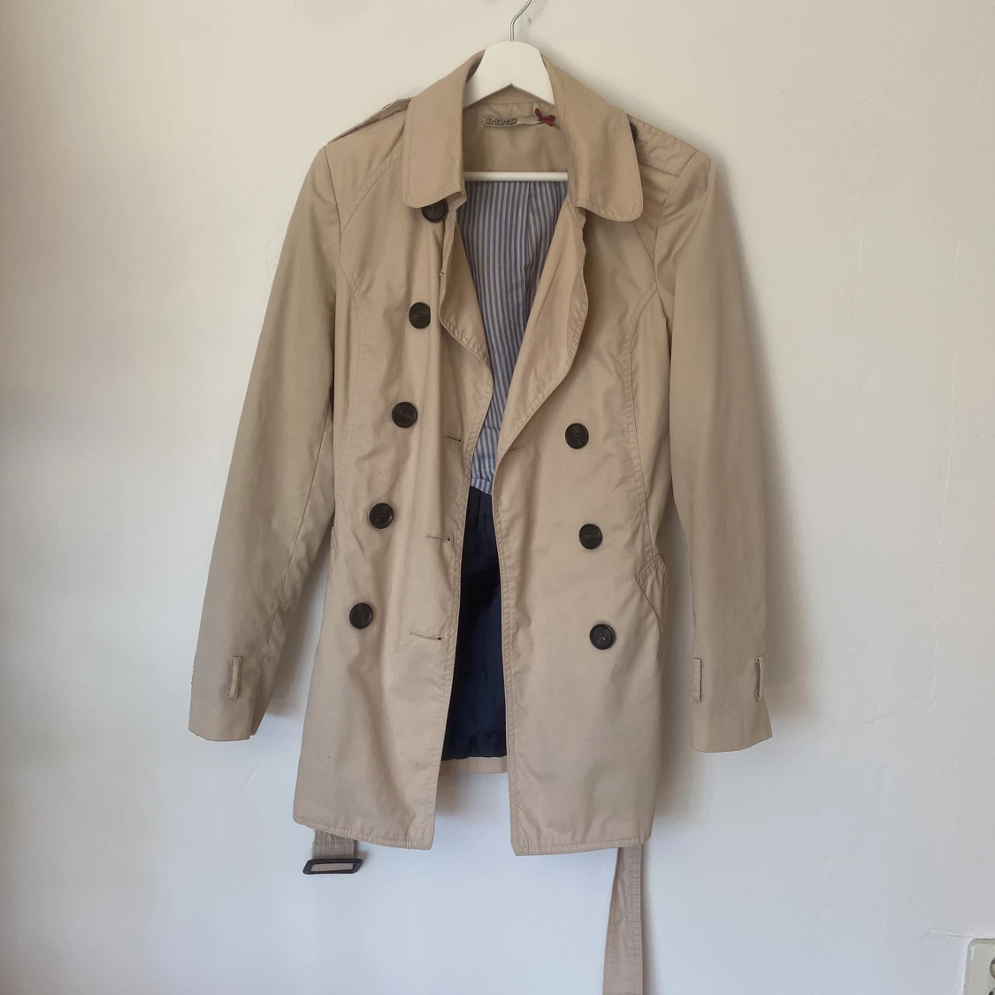 Vintage stradivarius trenchcoat