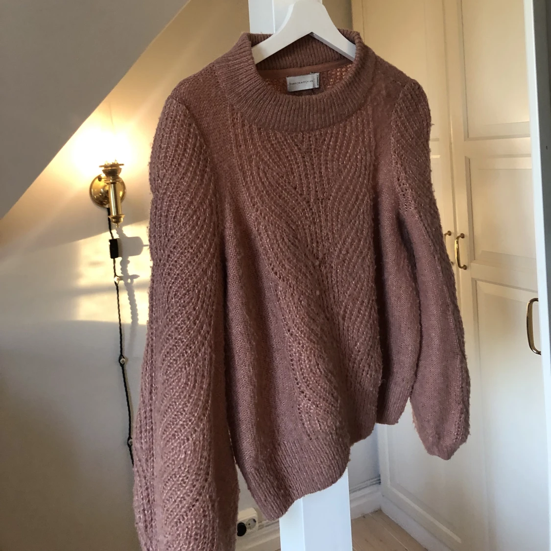 Rosa stickad tröja  - 90