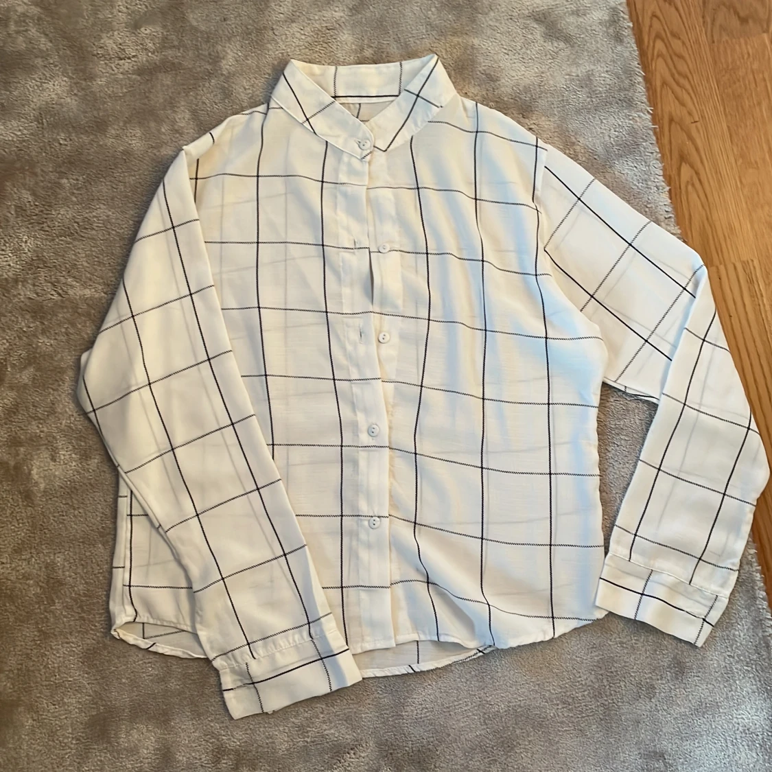 Enkel och skön skjorta XS