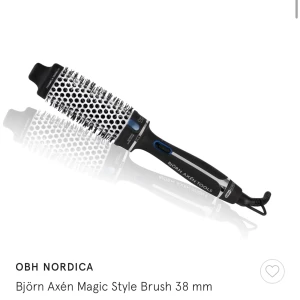 Värmeborste - Säljer min populära värme borste från Björn Axén. 38 mm och superbra. Skickar fler bilder om man vill se:)