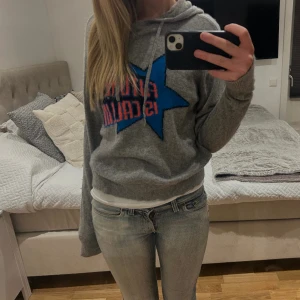 Fromfuture hoodie  - Ass najs Kashmirhoodie från fromfuture❤️