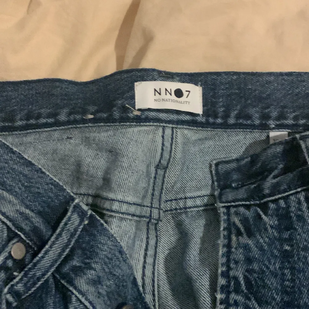 Nn07 jeans bra skick storlek 30/32 skicka för bild på. Jeans & Byxor.