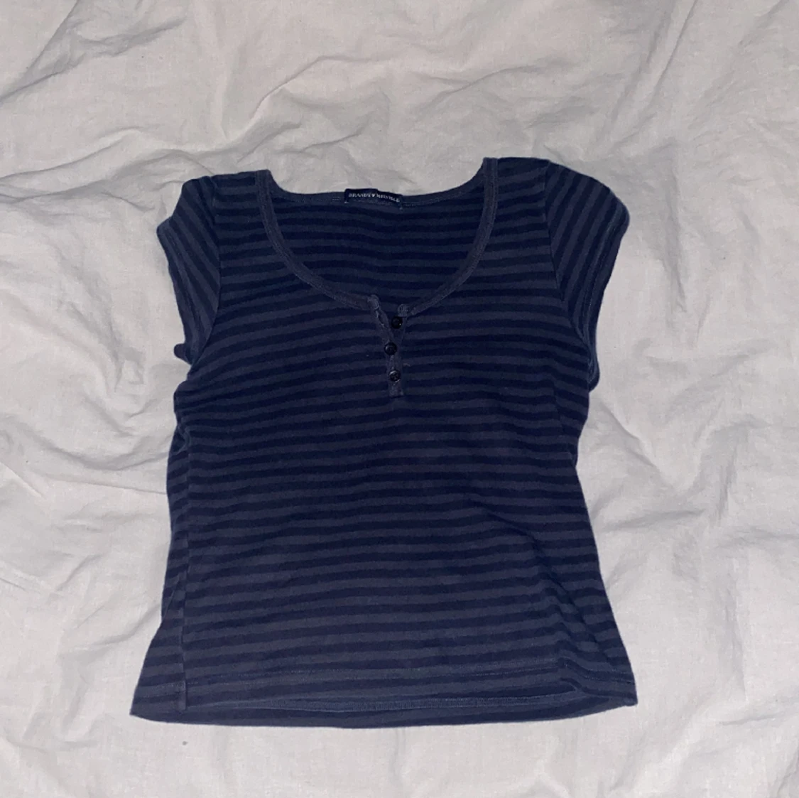Brandy Melville t-shirt  - 90