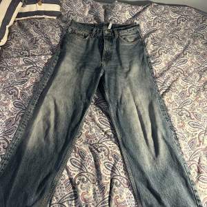 baggy weekday jeans 30/30