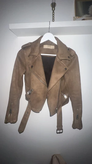 Jacka - Mocka jacka frpn Zara i storlek S