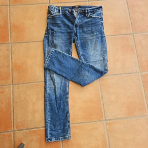 Smog blå jeans  - Mjuka SMOG original jeans stl 29/30