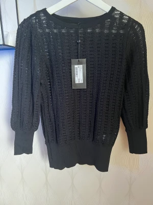 Oanvänd tröja - Ny oanvänd tröja storlek xs. Märke Stockholm LM Nypris 499 