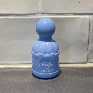 Oanvänd parfym  -  Oanvänd parfym 20ml av märket Flor de Mayo.