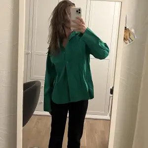 Grön och skön skjorta från Gina trico💞