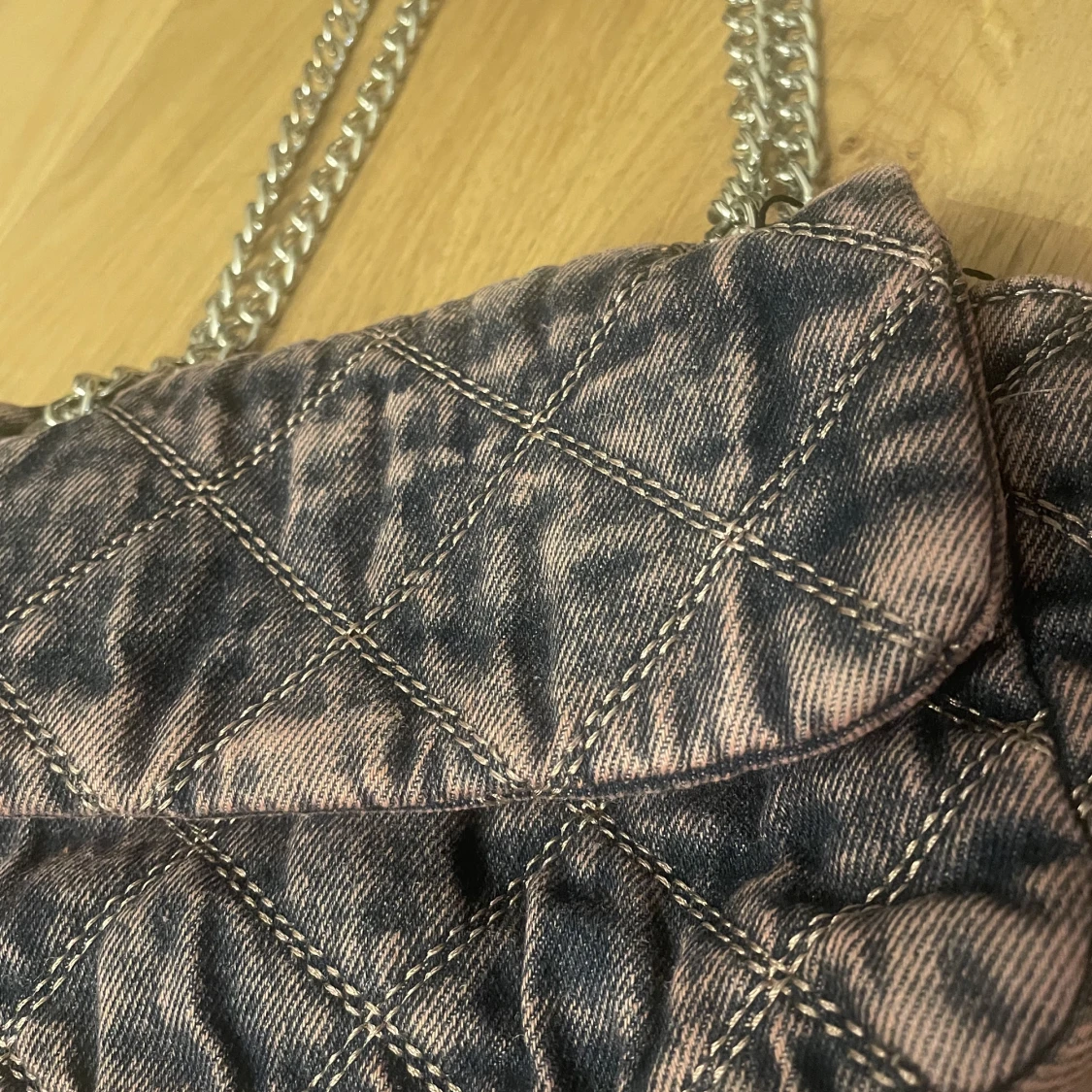 Väsk från stradivarius  - 91