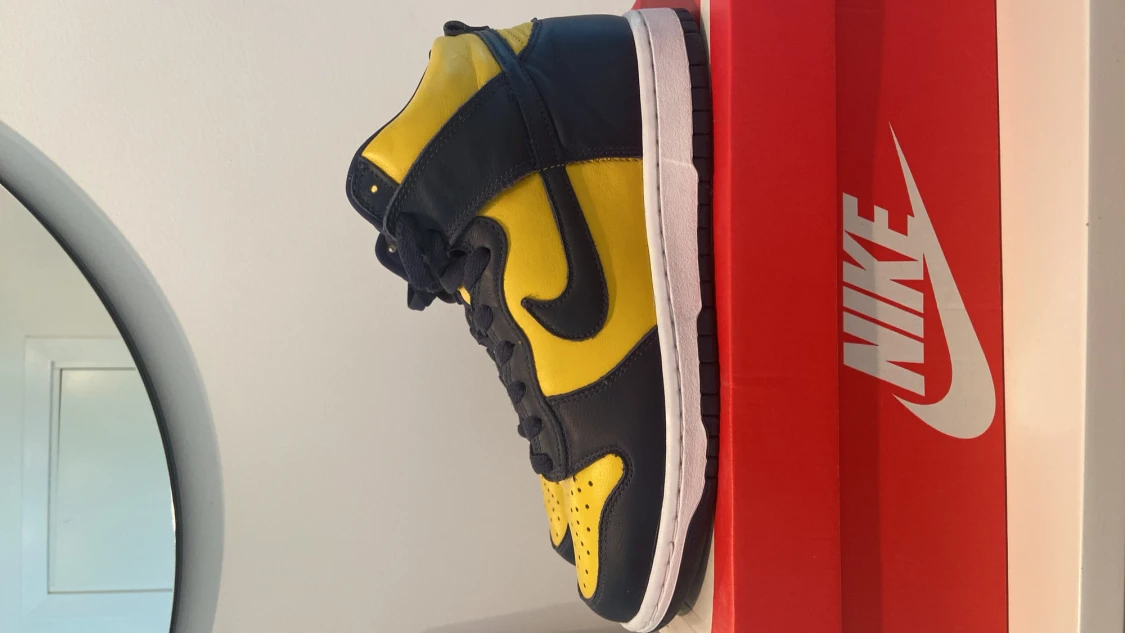 NIKE DUNK HIGH MICHIGAN - 91