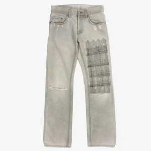 90s Helmut lang jeans - Skitsnygga vintage 90s helmut jeans med custom stitching. Slim/straight fit. Waist 28 eller 37/38 cm Inseam 31 eller 81 cm  Om du vill ha mer bilder eller har frågor är det bara att fråga!  Skicka offers också!
