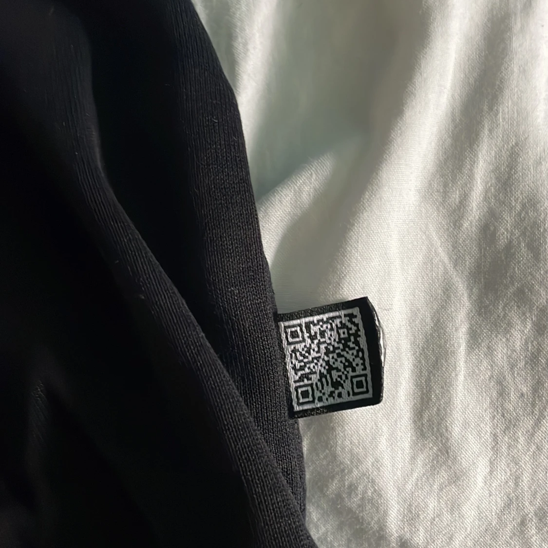 Hugo boss tröja  - 90