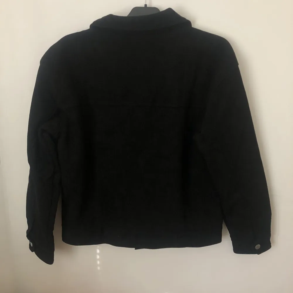 Suede work jacket från H.sntl Helt ny säljer för den passade inte mig.. Jackor.