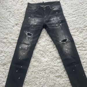 Dsquared2 Jeans - Dsquared2 jeans Storlek 31