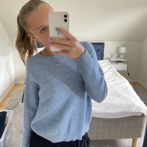 Ljusblå tröja - Ljusblå tröja ifrån Only