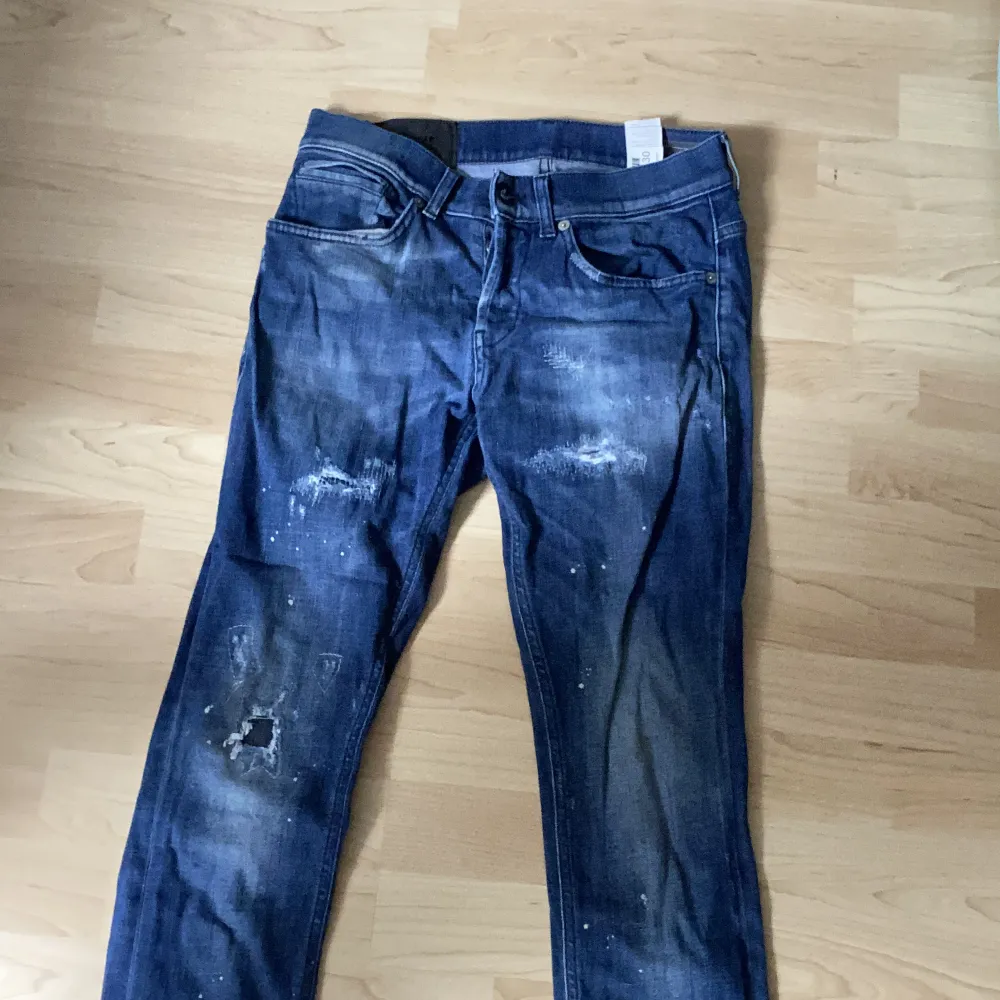 Riktigt sköna blåa Dondup jeans i storlek 30. Jeans & Byxor.