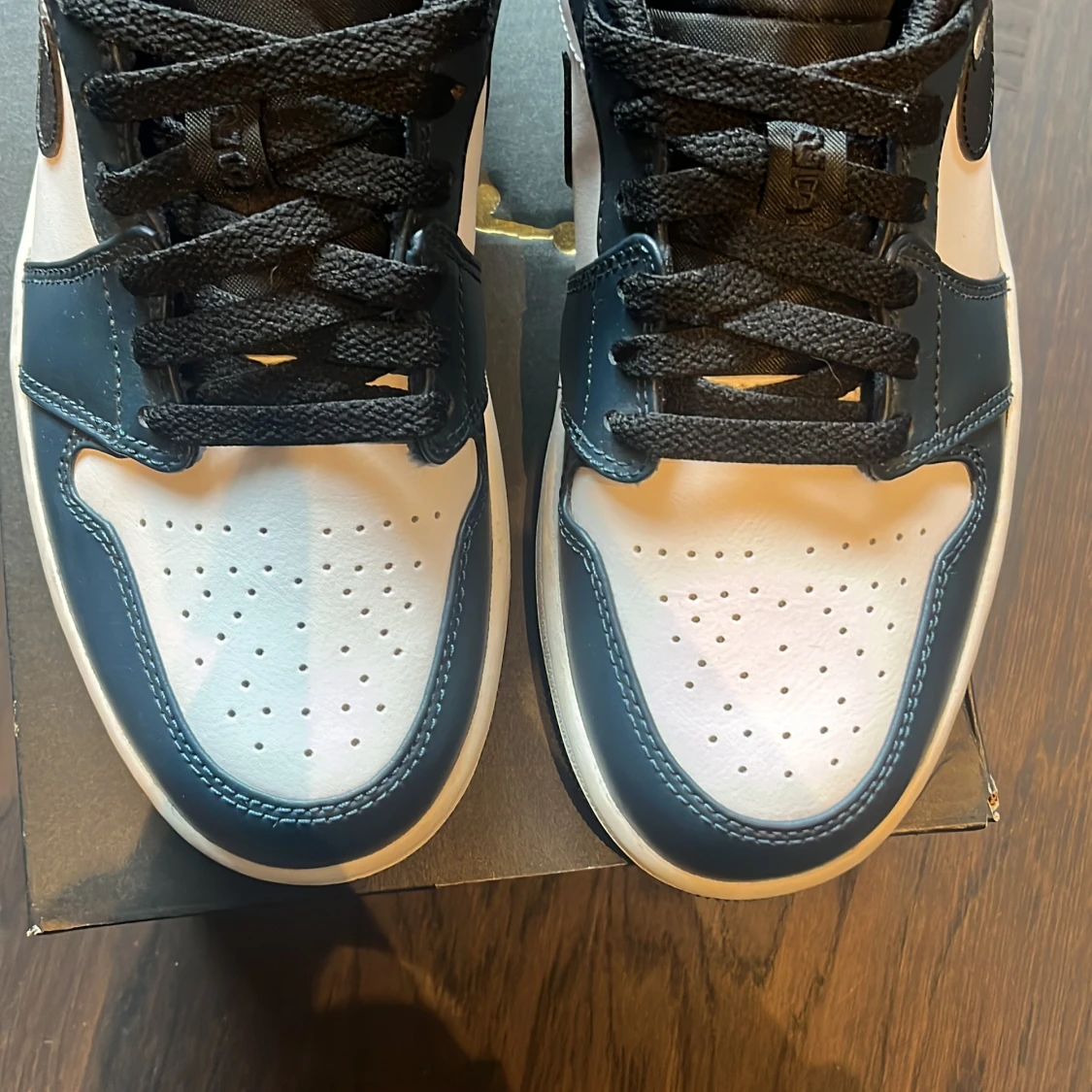 Jordan 1 Low Dark Teal - 91