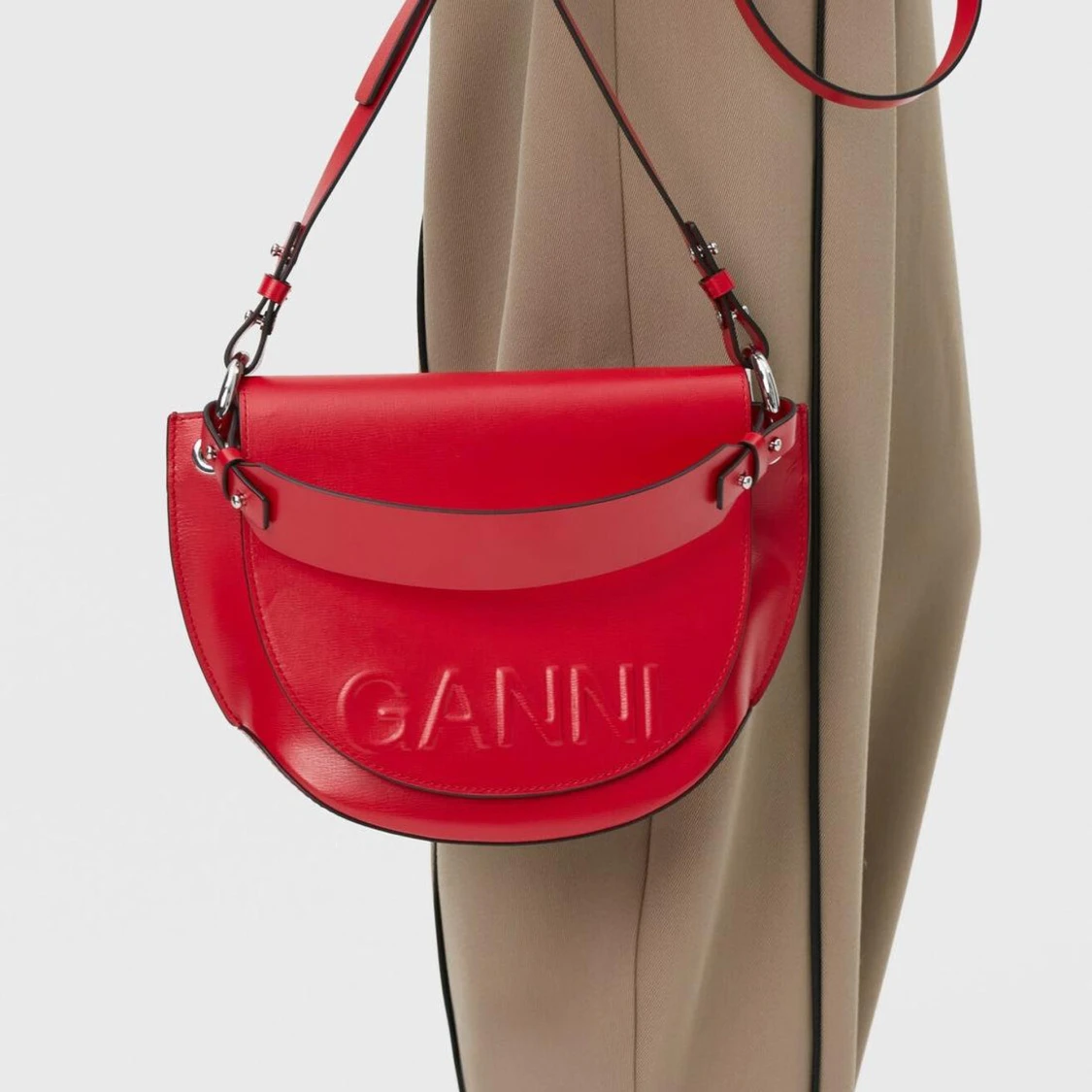 GANNI väska