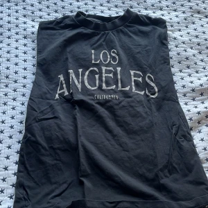 Topp - Så fin topp bara inte min stil! 