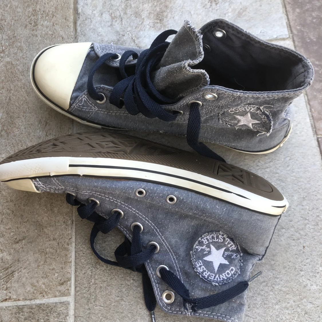 Converse