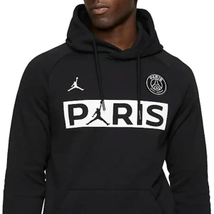 Jordan Paris Saint-Germain hoodie  - Säljer min Jordan hoodie. Den är i väldigt bra skick. Köpt för 1500kr kan även skicka fler bilder vid visat intresse. Priset kan även diskuteras. ☺️
