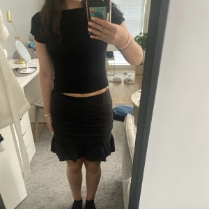 Trollhättan  - Säljer denna kjol då den inte kommer till användning. 80kr + frakt! 