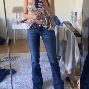 Jeans - Skit snygga true religion jeans 