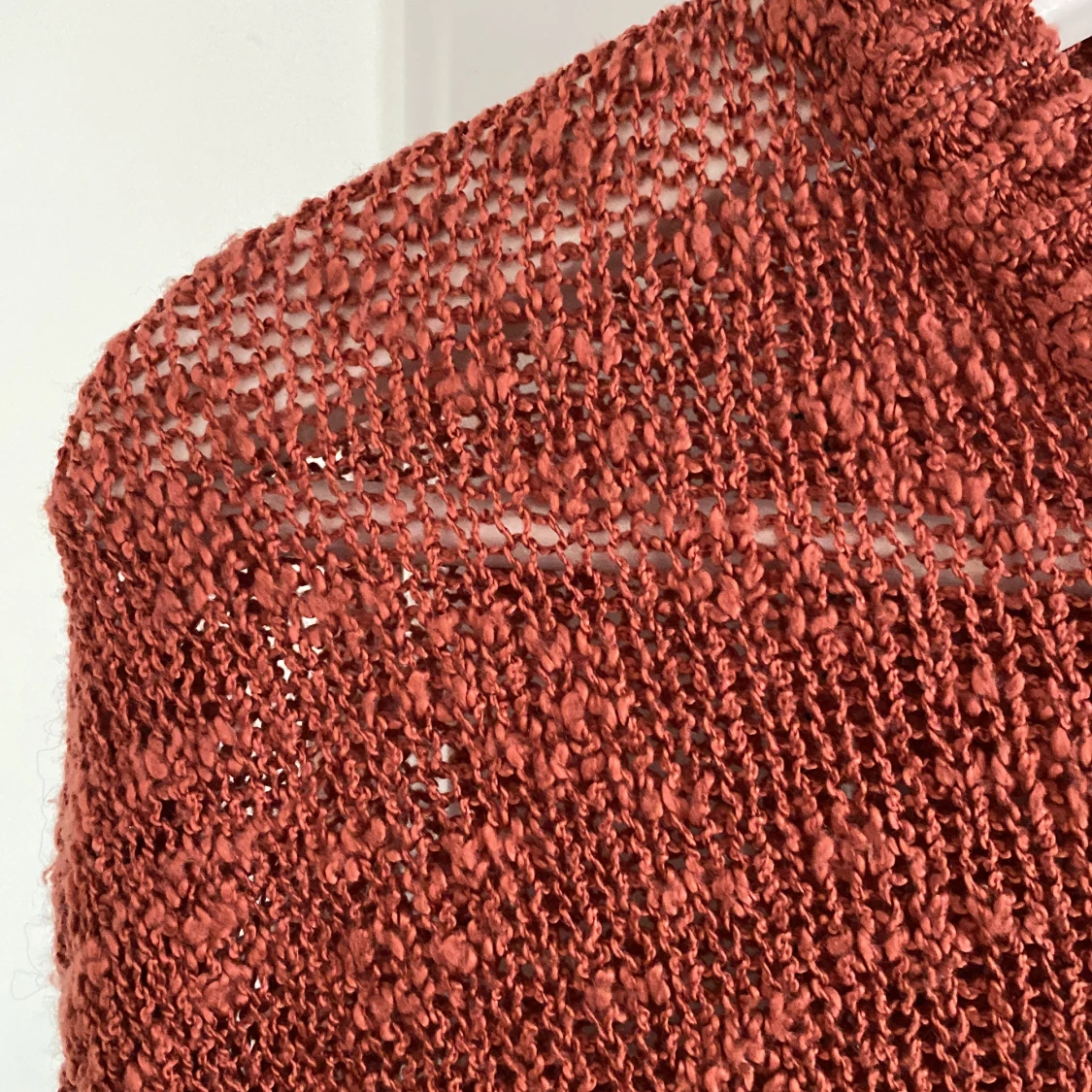 Rödrosa stickad topp - 91