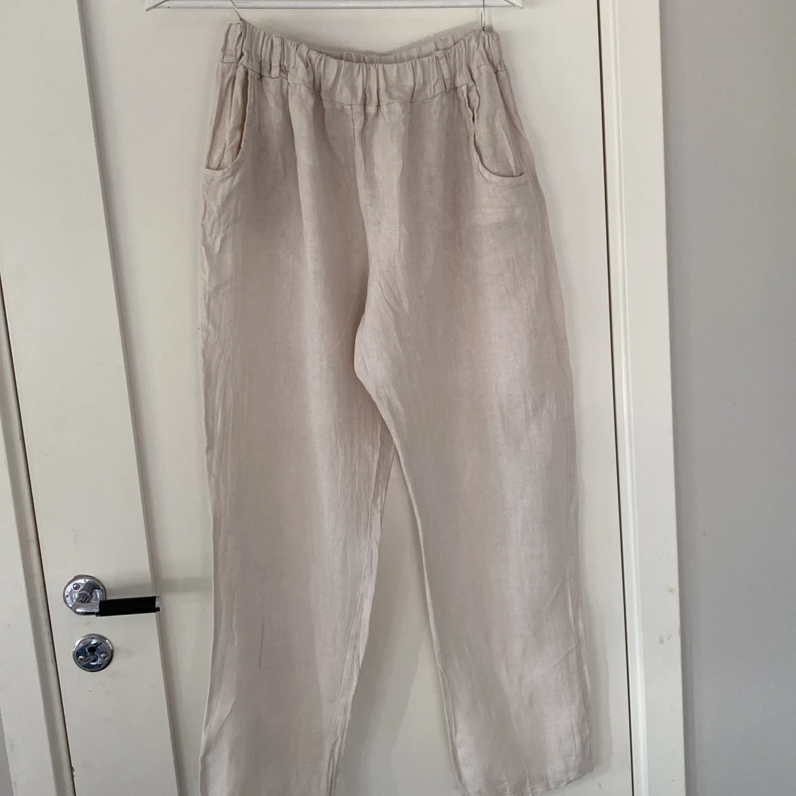 Sommriga linnebyxorđ