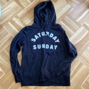 hoodie  - väldigt mysig hoodie i fint skick
